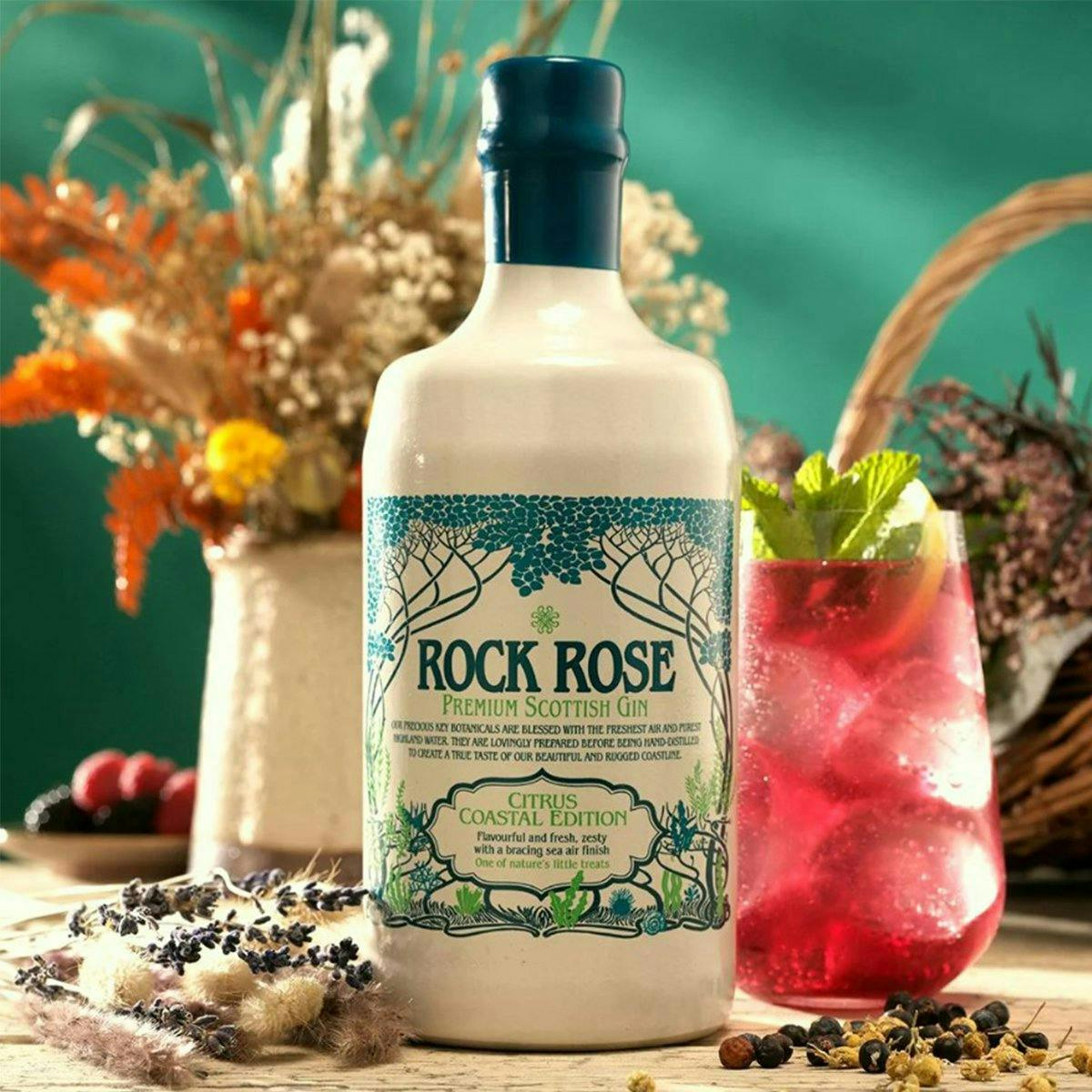 Rock rose gin 