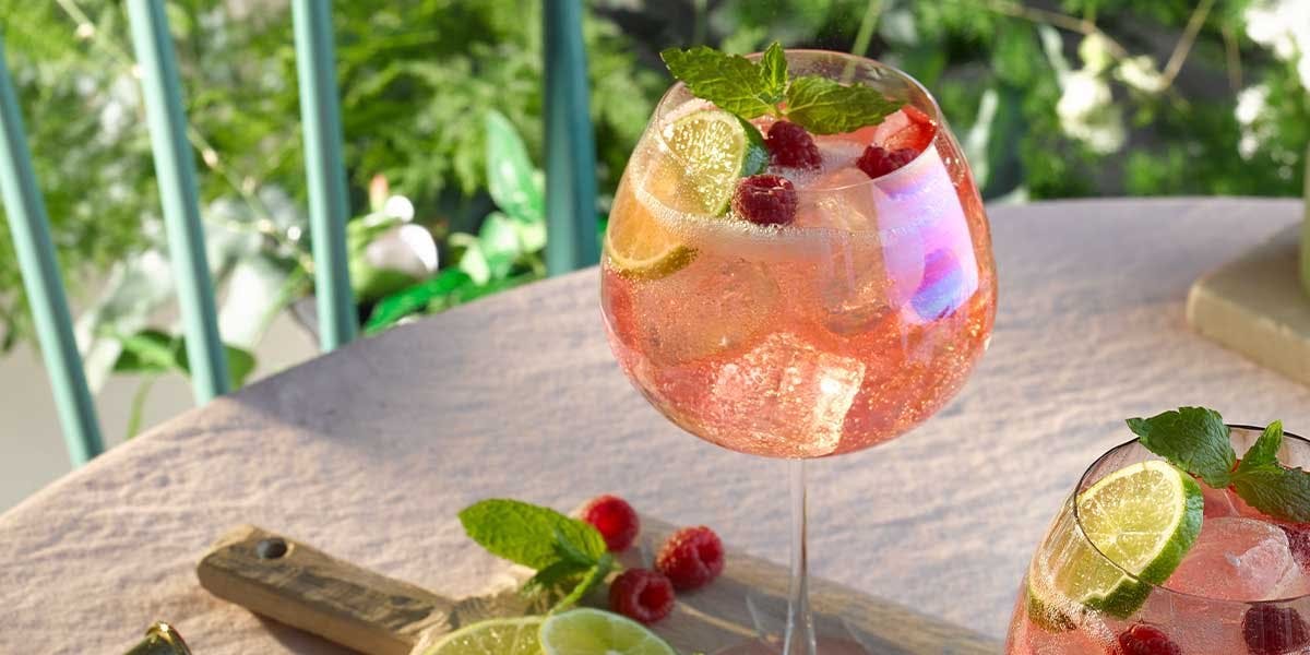Raspberry Limoncello Spritz with gin, prosecco and Campari? Yum!