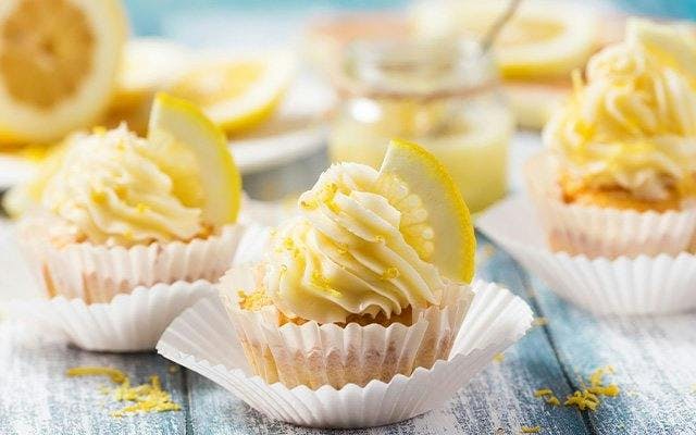 Lemon, elderflower and gin cupcakes