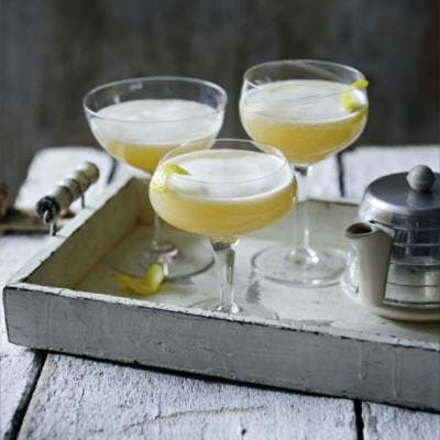earl grey martini cocktails