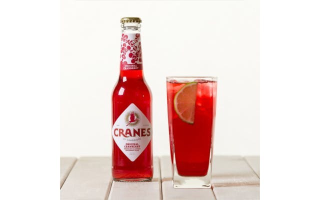 Cranes cranberry cider drink