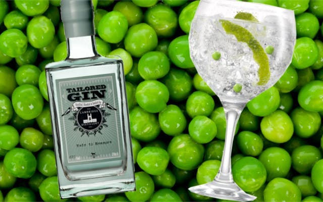 Gin and pea cocktail