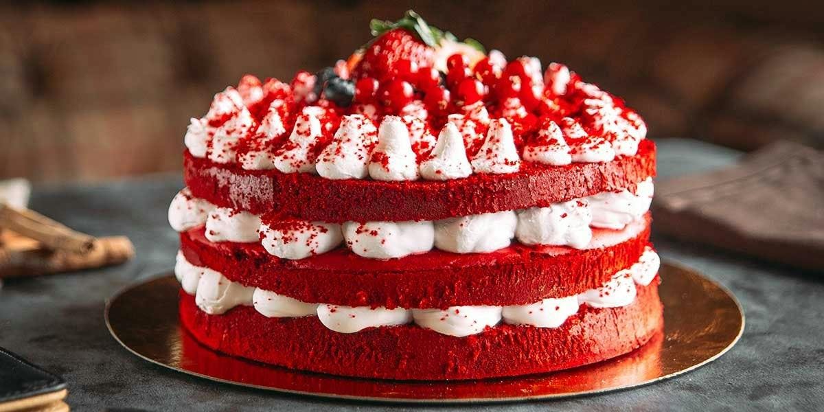 Sloe Gin Red Velvet Cake: we are in love with this boozy bake!  