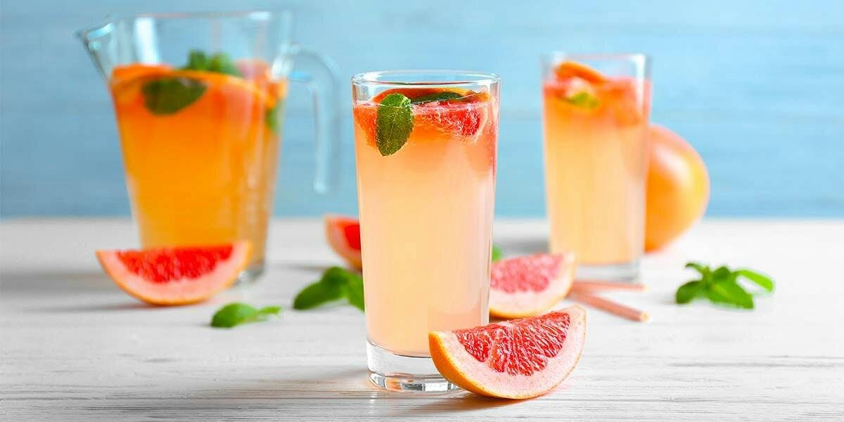 This grapefruit and green tea gin cocktail is an ideal thirst-quencher for sunny spring days