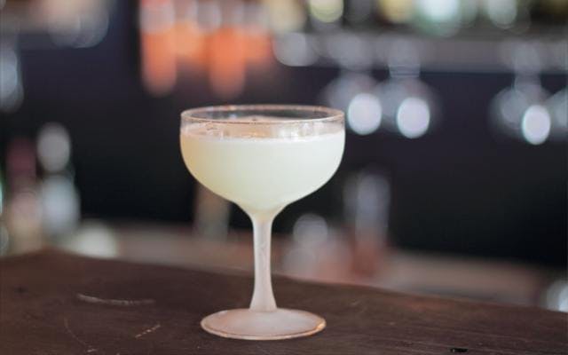 White lady gin cocktail
