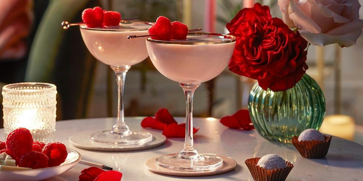 The best gin cocktails for Valentine's Day: these romantic tipples are SO delicious! 