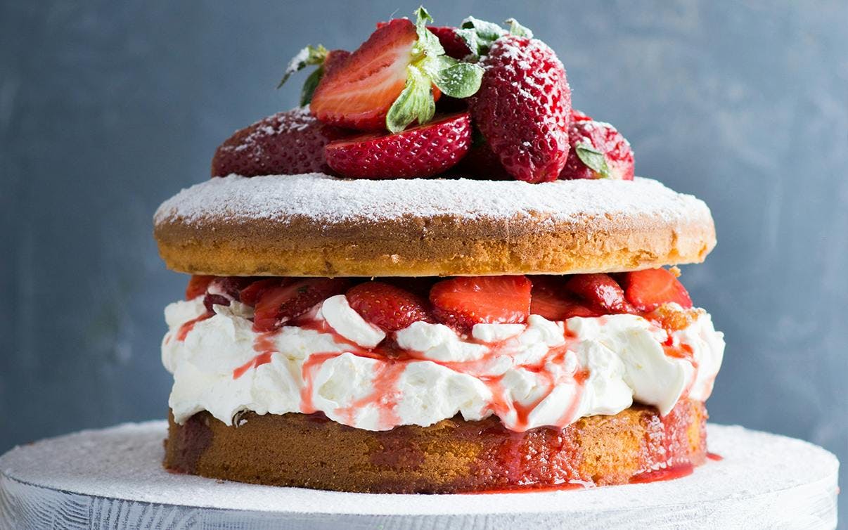 The best Victoria sponge cake recipe