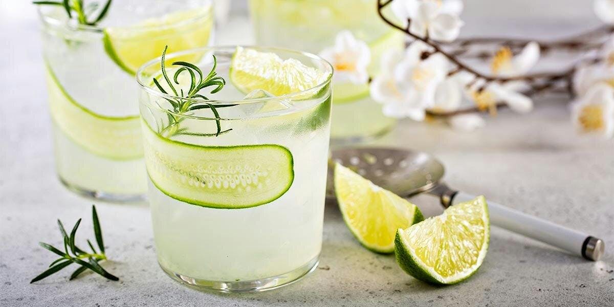 Absinthe and gin take this gorgeous cocktail to the next level! 