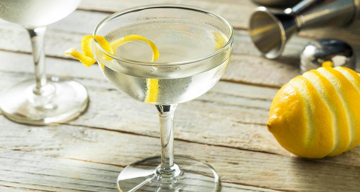 A classic martini recipe you’ll adore: try the tempting Tuxedo No. 2!