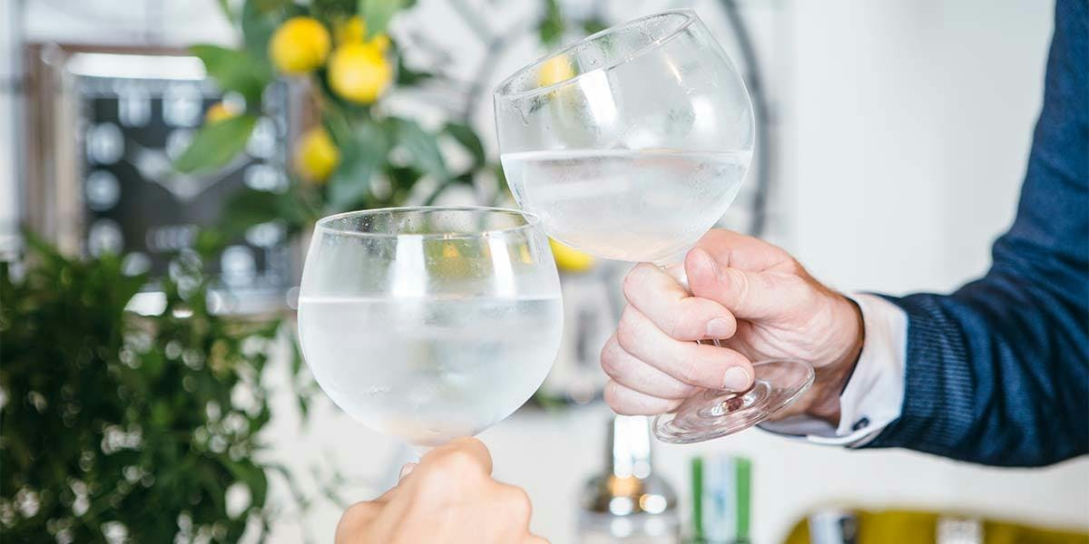 100-year-old former doctor claims secret to long life is a glass of gin a day!