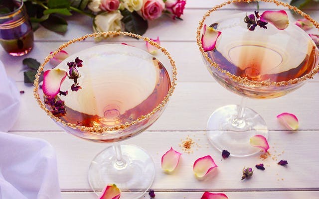 Honey+Rose+Martini.png