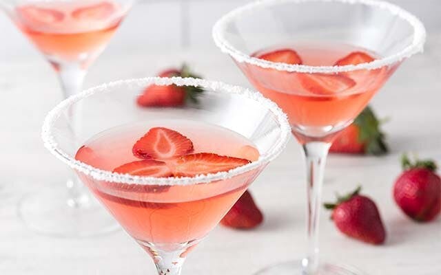 Strawberry Pink Gin Cocktail Recipe