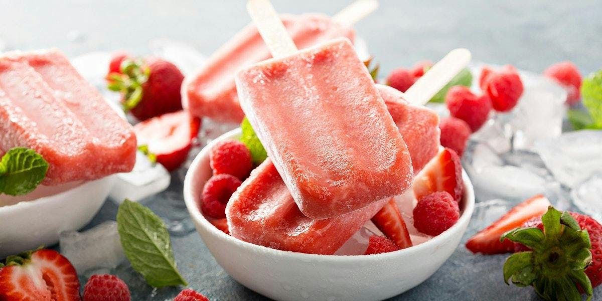 Cool off with these delicious gin ice lolly recipes!