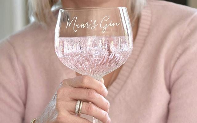 Personalised glass Mother's Day gift