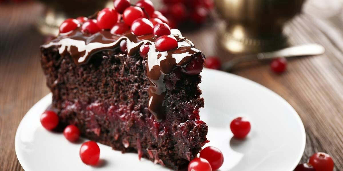 You need to try this Sloe Gin, Chocolate & Cranberry Cake!