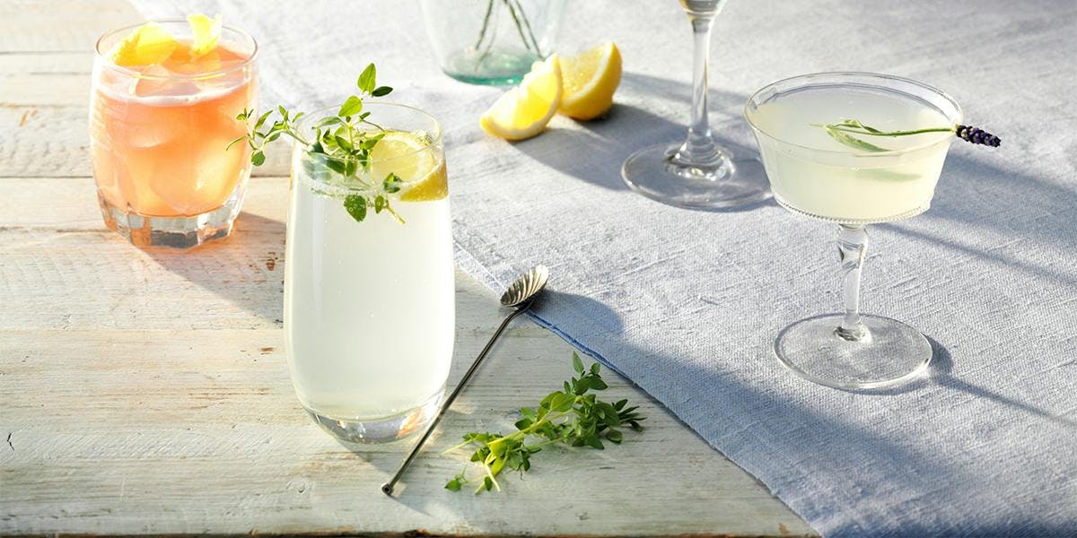 Cocktail: Rosemary & Thyme Collins
