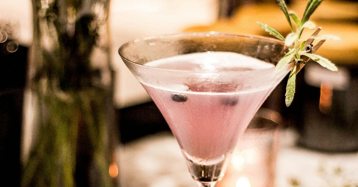 Cocktail: Blackberry Cider Fizz