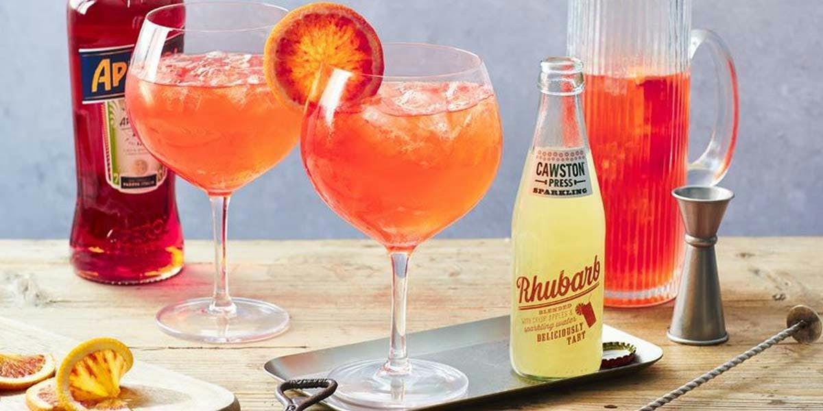 Rhubarb, gin and Aperol flavours come together in this gorgeous twist on an Aperol Spritz!