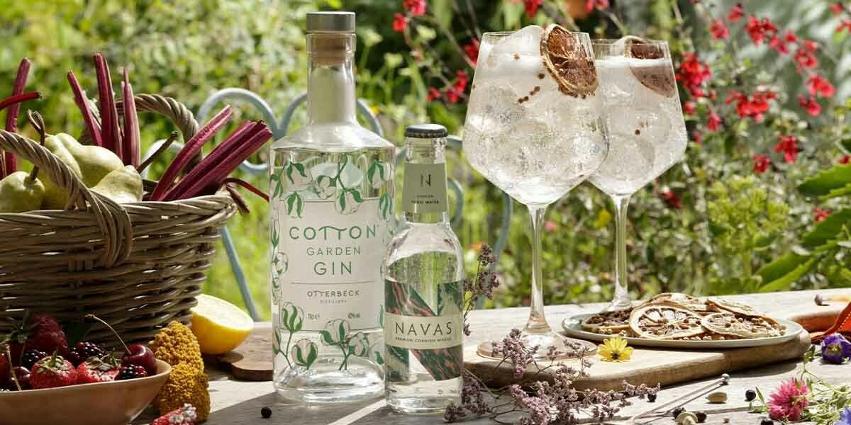 September's Perfect G&T is ideal for sipping in the garden!