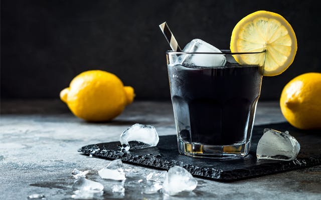 black+gin+halloween+cocktail+lemon+straw.png