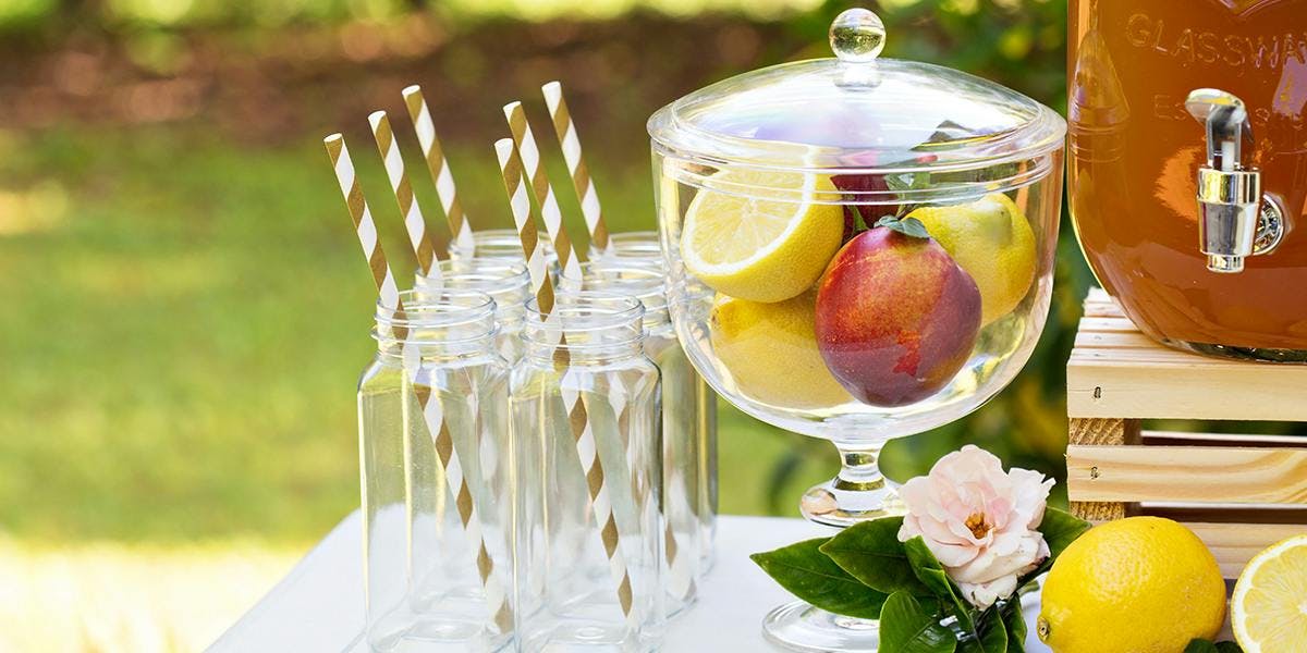 Be the hostess with the mostest with these 10 gorgeous summer garden party accessories!