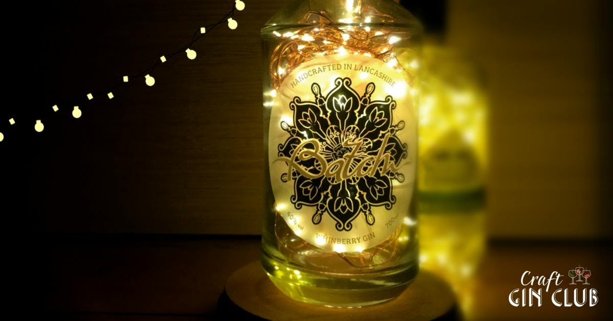 How to turn your gin bottle into de-light-ful décor!