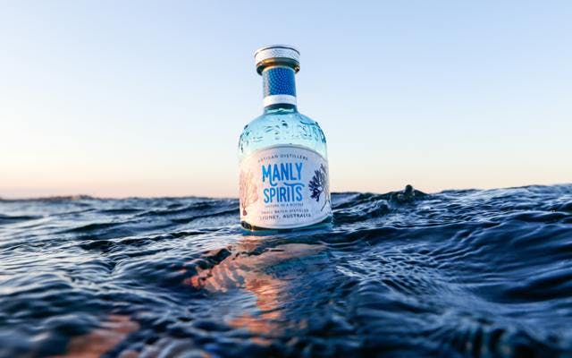 manly+gin+in+the +ocean.png