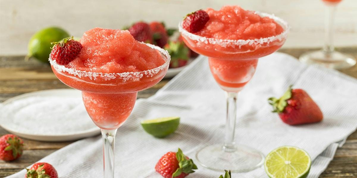 A frozen gin & strawberry Daiquiri cocktail is just the tipple to beat the heat!