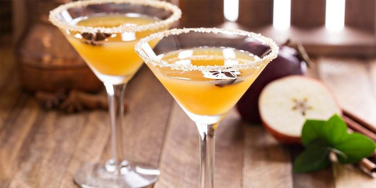 A Caramel Appletini cocktail is our favourite grown-up take on a toffee apple!
