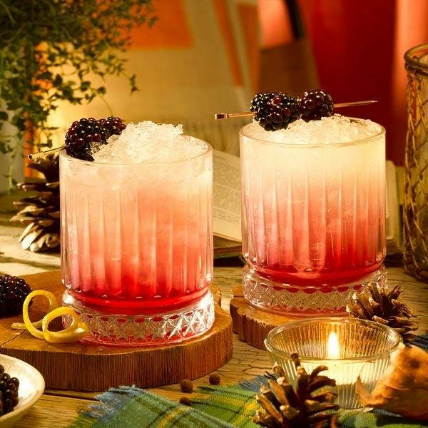 Bramble cocktail recipe with Downpour Gin