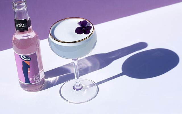 Violet+blossom+sour+gin+cocktail.png
