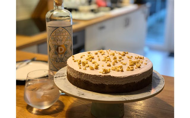 Ashley’s lavender cheesecake with a side of Dodd’s Limited Edition gin looked too DELICIOUS not to share with you all!