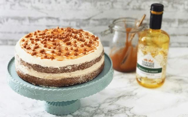 This toffee apple cake with boozy caramel sauce is a heavenly dessert for Autumn