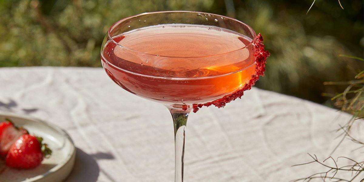 You won't believe this gorgeous pink cocktail is non-alcoholic!