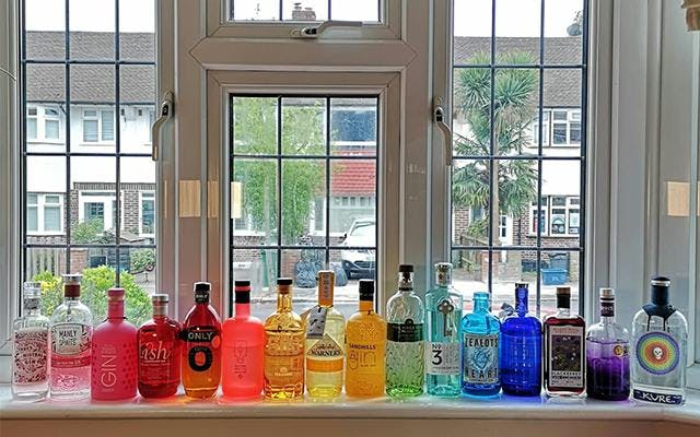Allison S. inspired us to encourage fellow Craft Gin Clubbers, and friends of the club, to share their #GinBottleRainbow collections!
