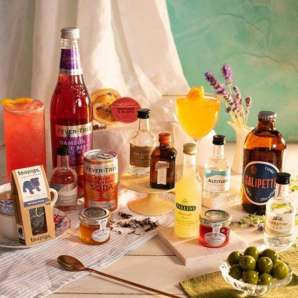 Summer Dreaming Cocktail Masterclass gin experience