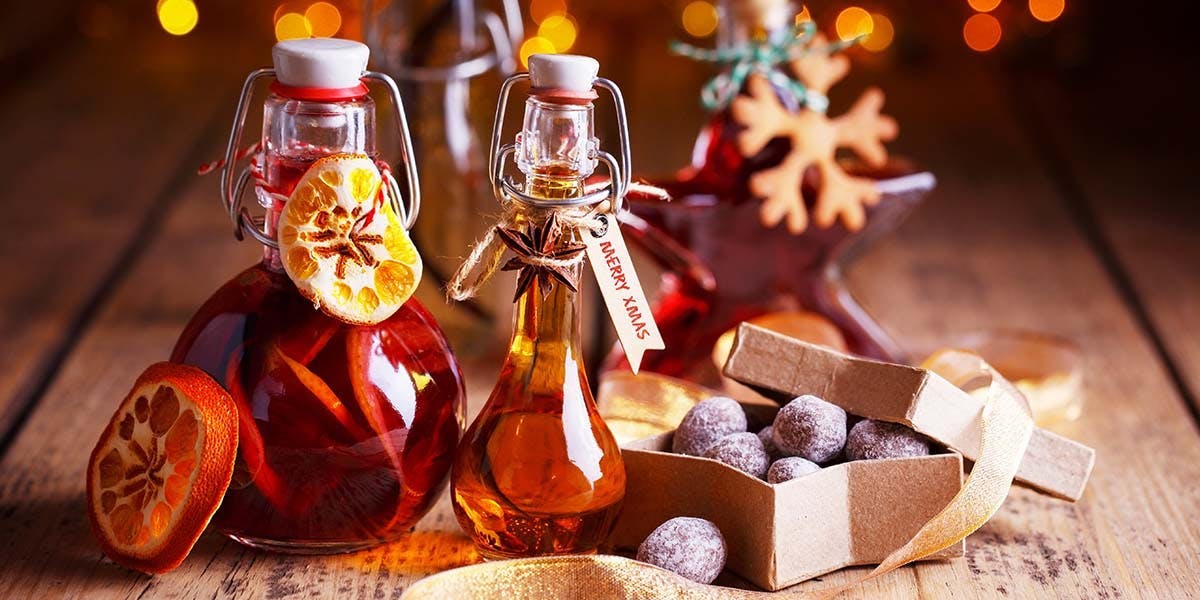 Make your own clementine gin liqueur this Christmas!