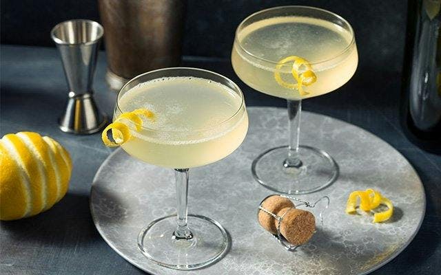 Gin and prosecco cocktail recipe with elderflower and lemon