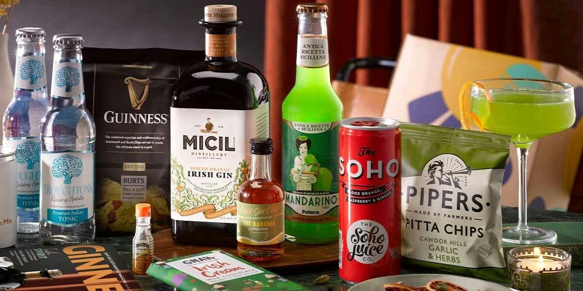 Craft Gin Club's October 2021 Gin of the Month box is an autumn delight!
