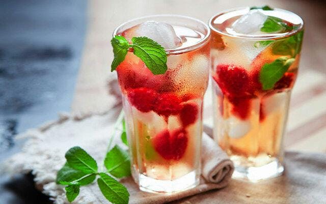 Raspberry and mint gin and tonic recipe.jpg