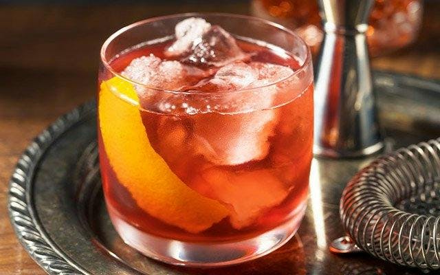 Boulevardier whiskey cocktail recipe