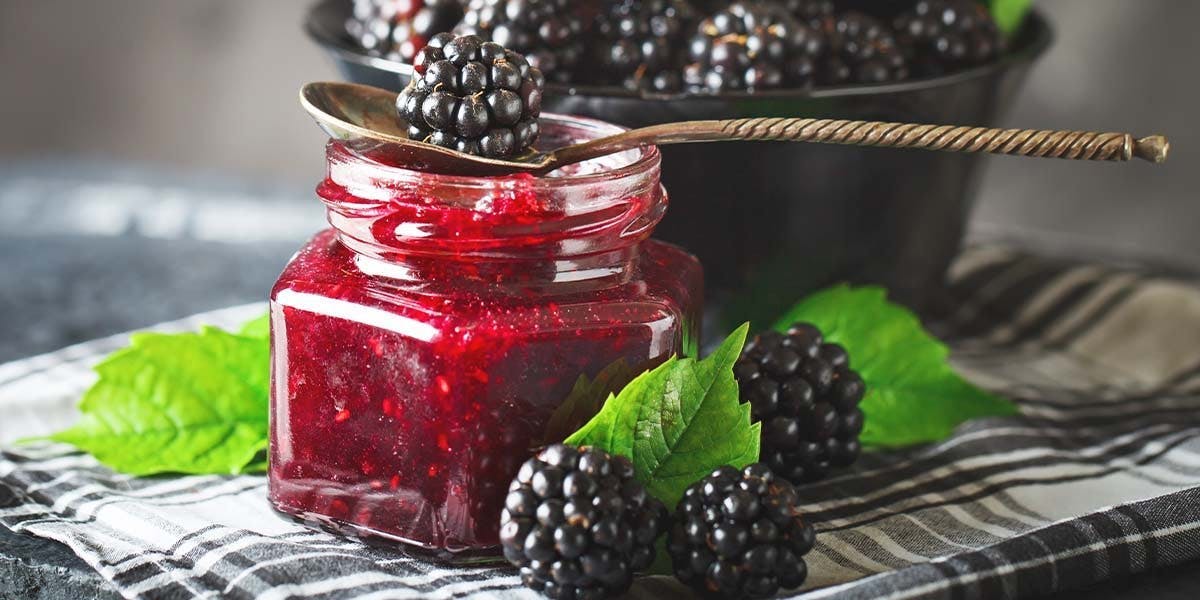 The best Blackberry & Gin Jam recipe!