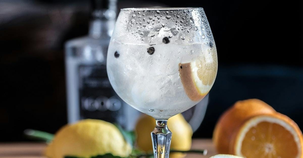 What exactly is "craft" gin? 3 signs you’re drinking a truly craft gin