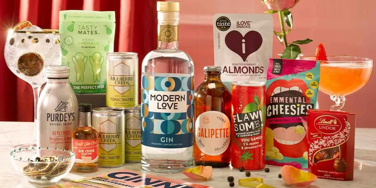 We've fallen GIN love with Craft Gin Club's Valentine's-inspired Gin of the Month box!