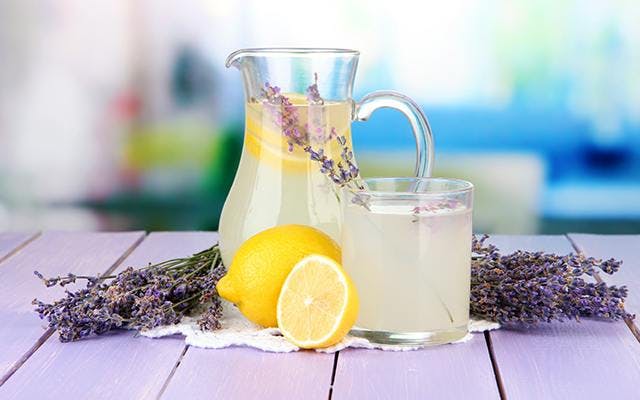 gin and lavender lemonade.png