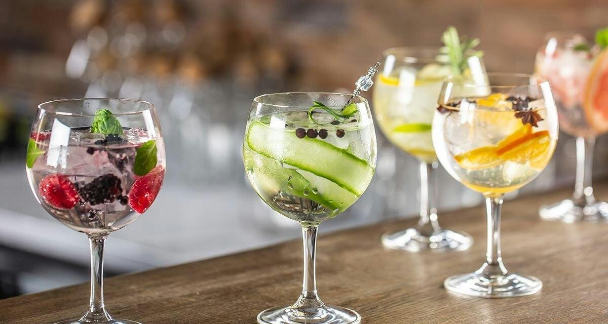 Find out what it's like to be a professional gin expert at Craft Gin Club!