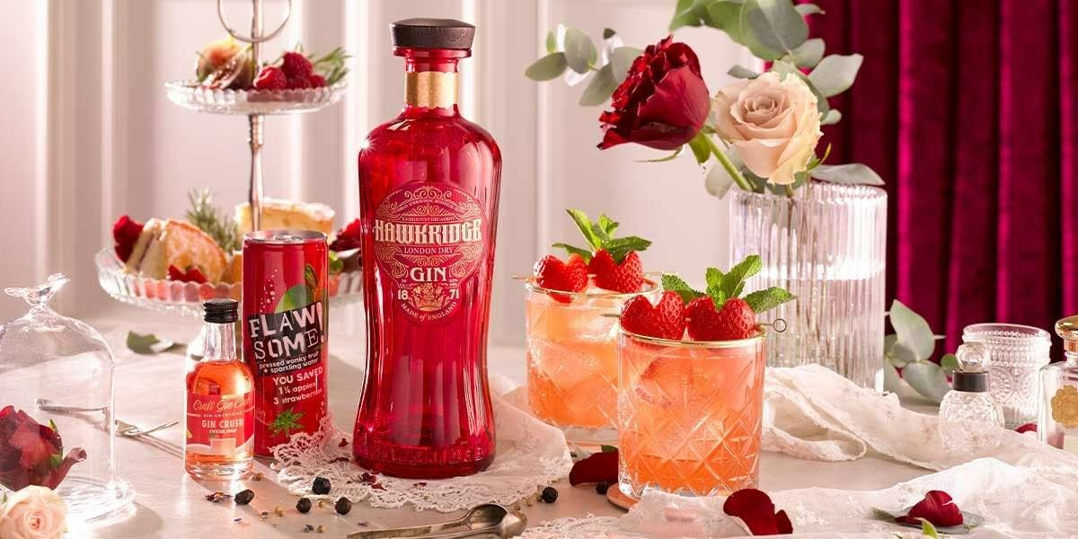 Try the perfect pink gin cocktail for the month of love and beyond! 