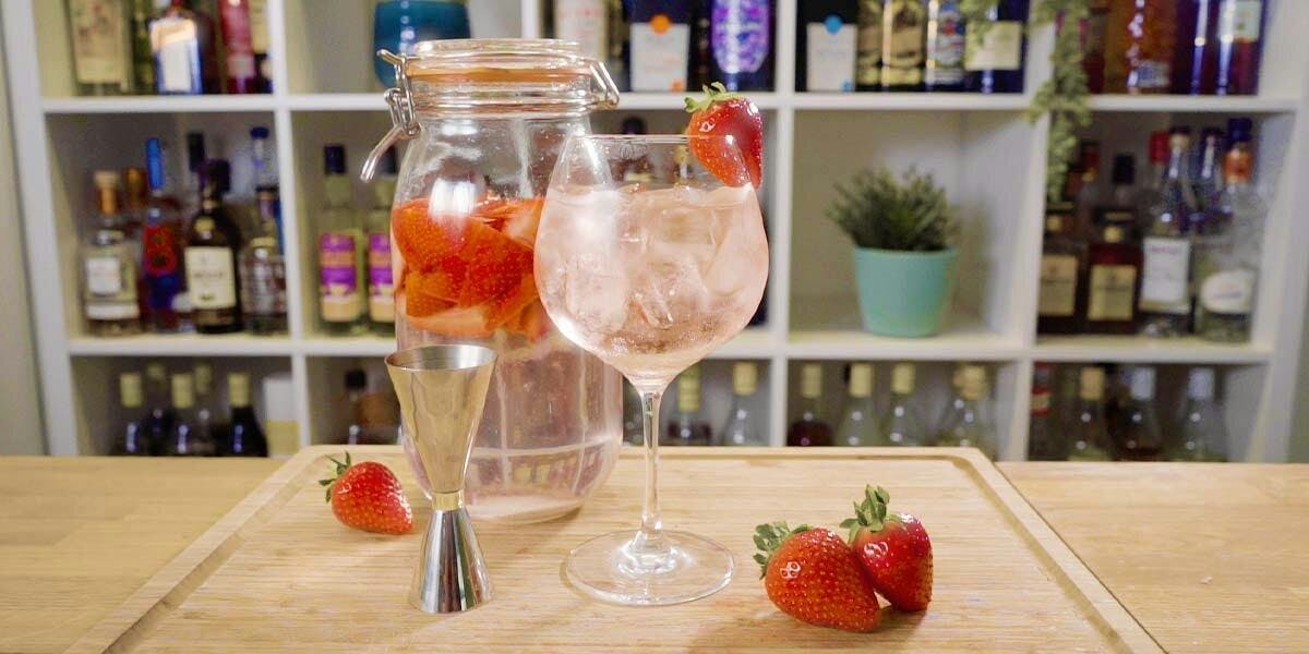 How to make homemade strawberry gin! 
