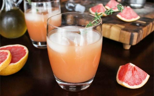 Gin+grapefruit+juice.png