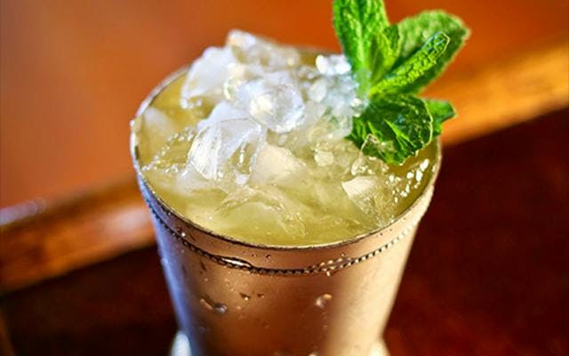 Gin on gin julep crushed ice and mint